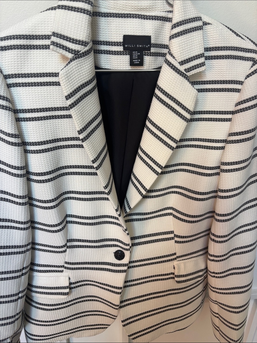 Willi Smith Women’s Long Sleeve Button White Black Stripped Jacket Size